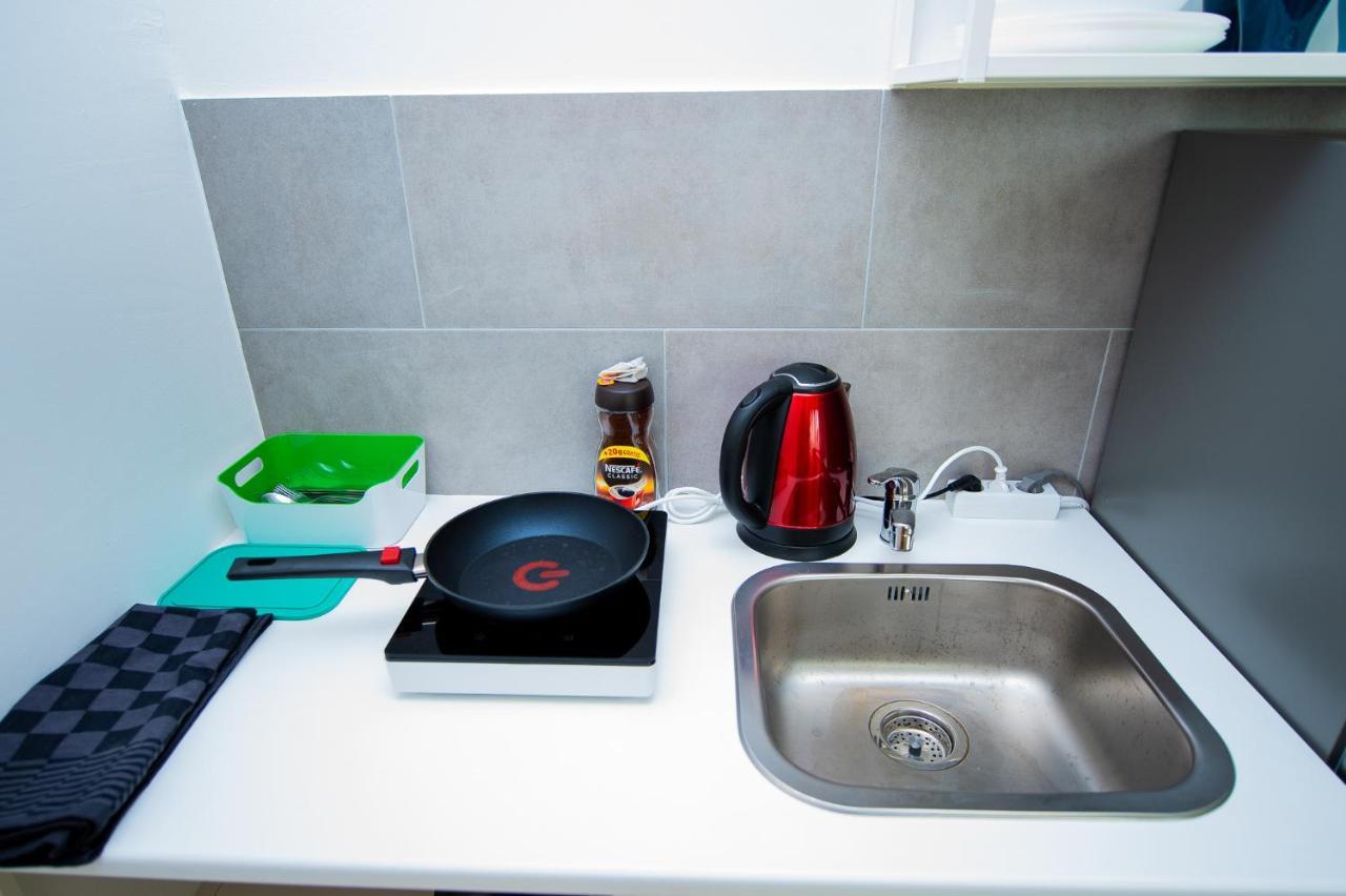 Modern Living Studio Kueche Netflix Inklusive Top Lage Norymberga Zewnętrze zdjęcie