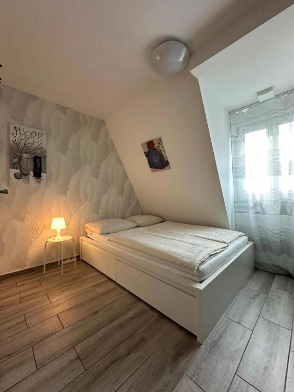 Modern Living Studio Kueche Netflix Inklusive Top Lage Norymberga Zewnętrze zdjęcie